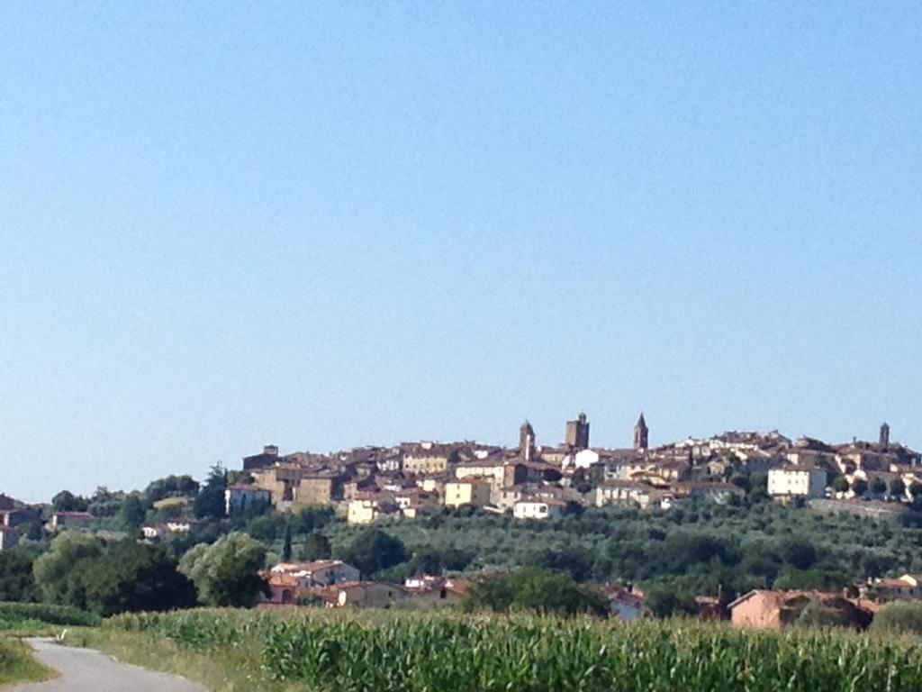 Tre Girasoli Monte San Savino Buitenkant foto
